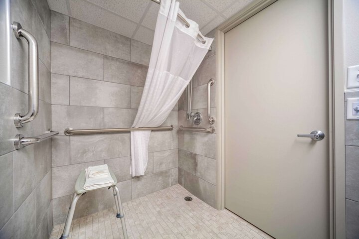 Room 20 of 60