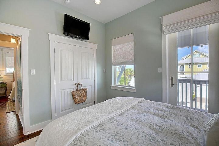 Room 15 of 31