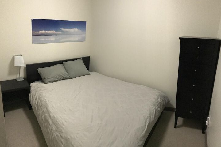 Room 17 of 30