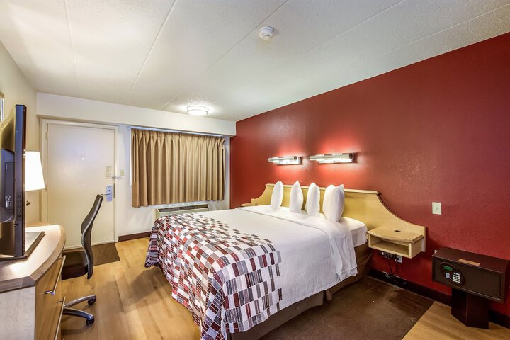 Red Roof Inn Detroit - Plymouth / Canton