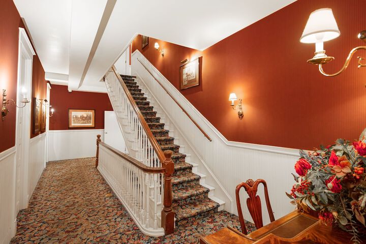 Room 22 of 45