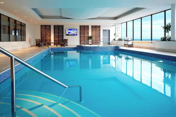 Pool 4 of 53