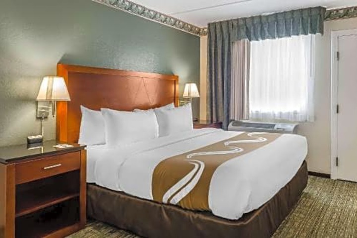 Quality Inn & Suites Lexington