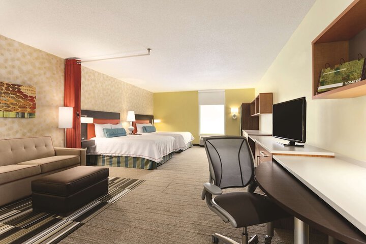 Room 16 of 34