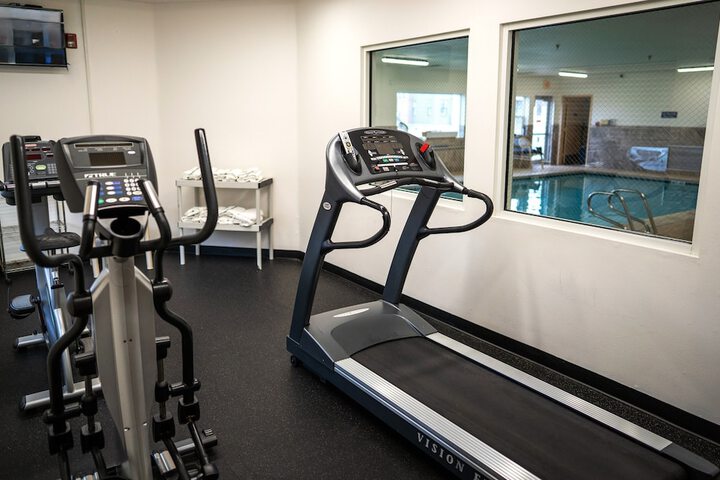 Crystal Inn Hotel & Suites Midvalley