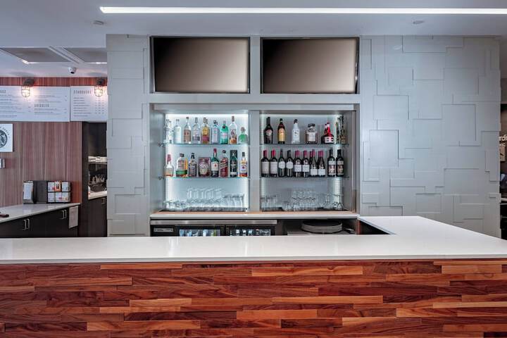 Courtyard by Marriott Toledo West