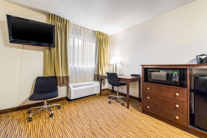 Room 22 of 60
