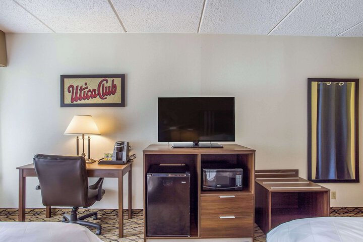 Burrstone Inn an Ascend Collection Hotel