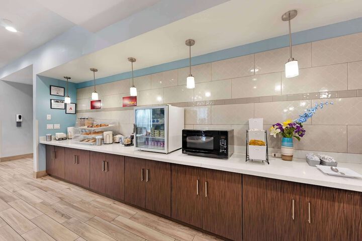 Best Western Plus Buda Austin Inn & Suites