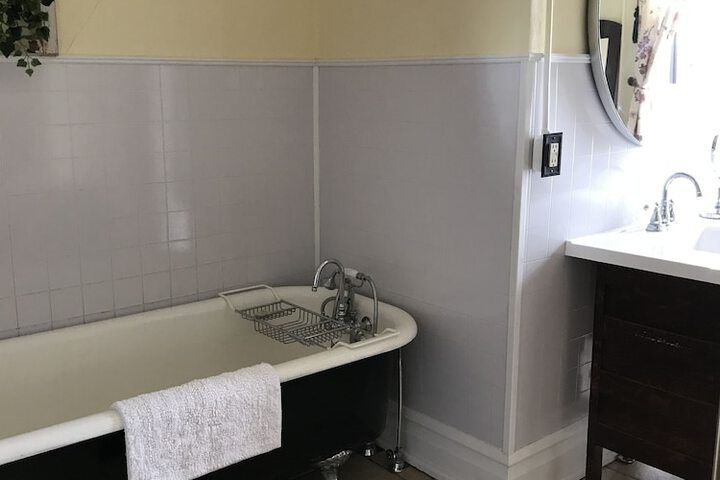 Room 29 of 62