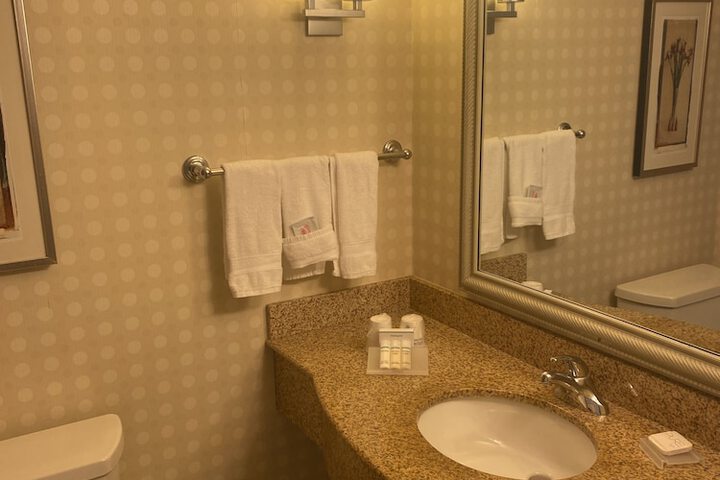 Room 8 of 23