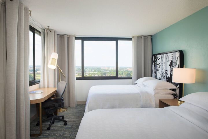 Room 33 of 67