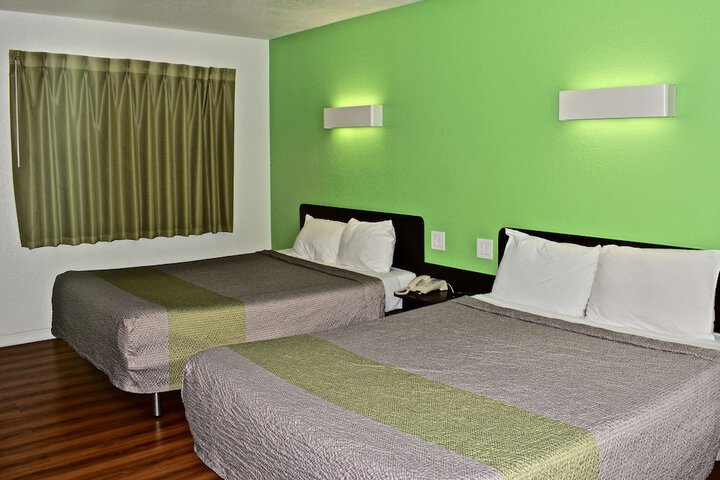 Room 20 of 46
