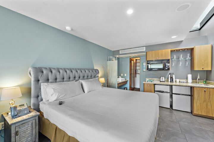 14 West Hotel