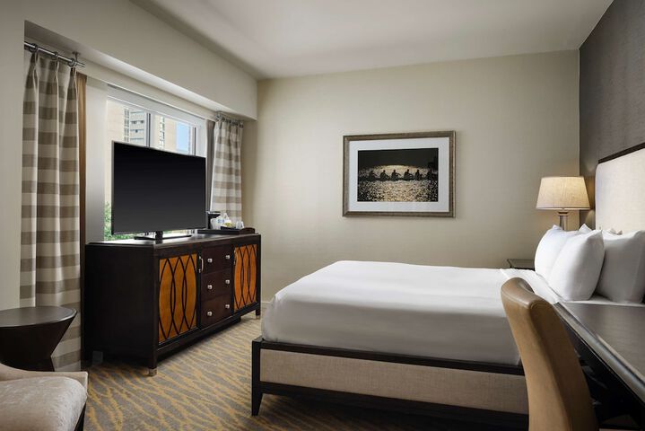 The Inn at Penn a Hilton Hotel
