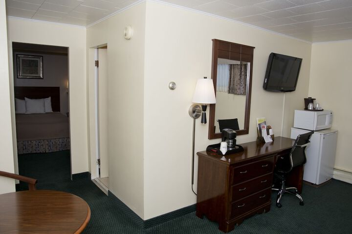 Room 29 of 37