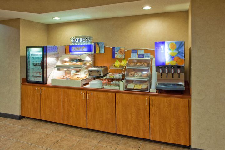 Holiday Inn Express Hanover by IHG