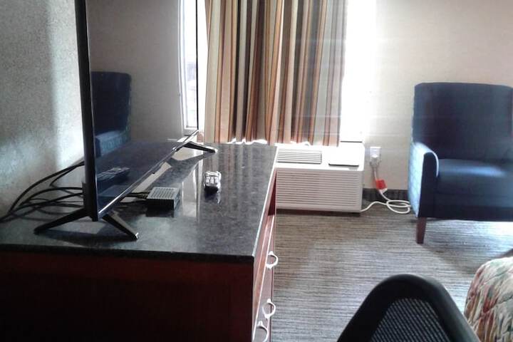 Room 19 of 25