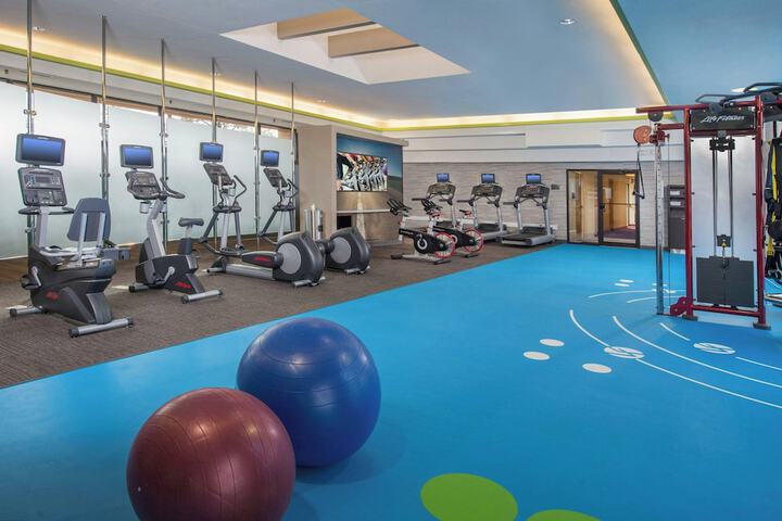 Courtyard by Marriott Silver Spring North / White Oak