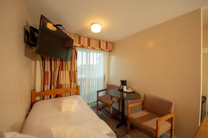 Cape Sands Inn