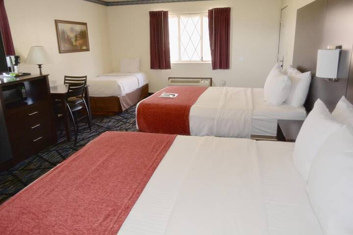 Room 19 of 19