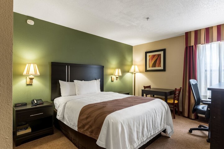 Room 20 of 23