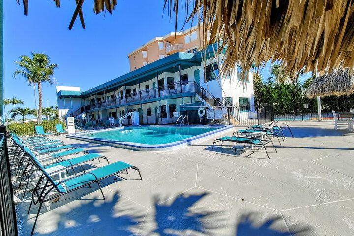 Pool 18 of 117