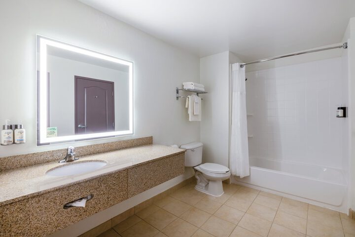 Garner Hotel Gillette South by IHG
