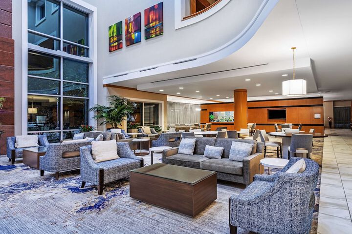 Embassy Suites by Hilton Houston Energy Corridor