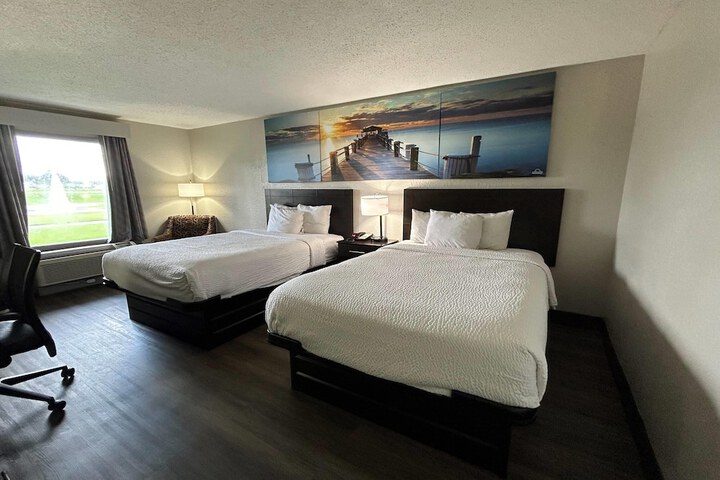 Days Inn by Wyndham Savannah Airport