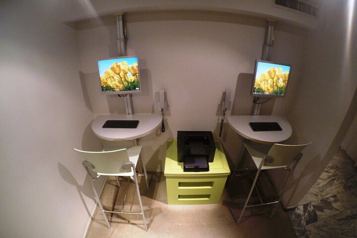 Business Center 40 of 40