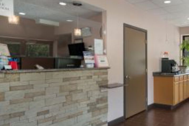 Red Carpet Inn and Suites - Hammonton West / Winslow Township