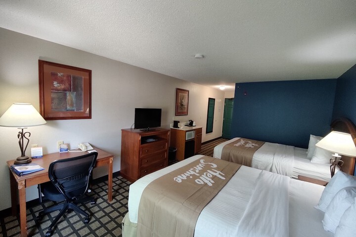 Baymont by Wyndham Albany MN