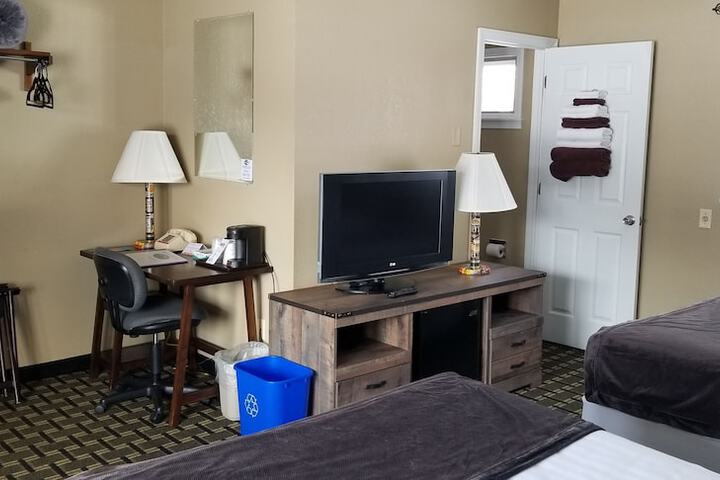 Room 14 of 32