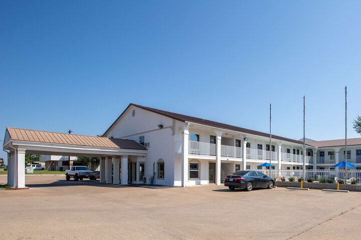 Motel 6 Bryan TX - University Area