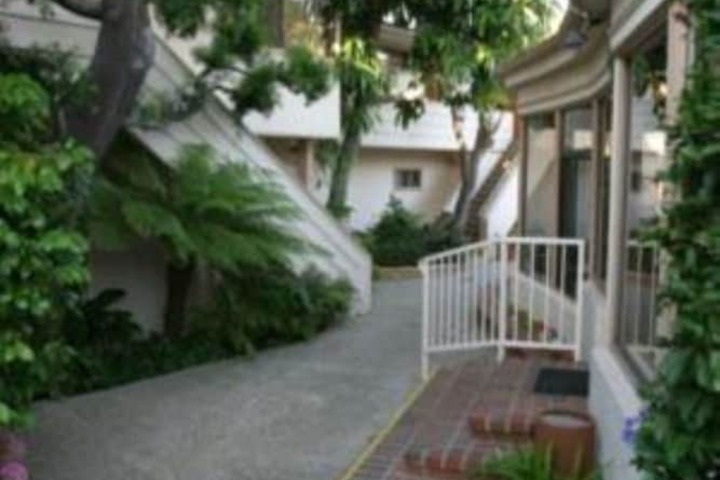 Laguna Shores Studio Suites