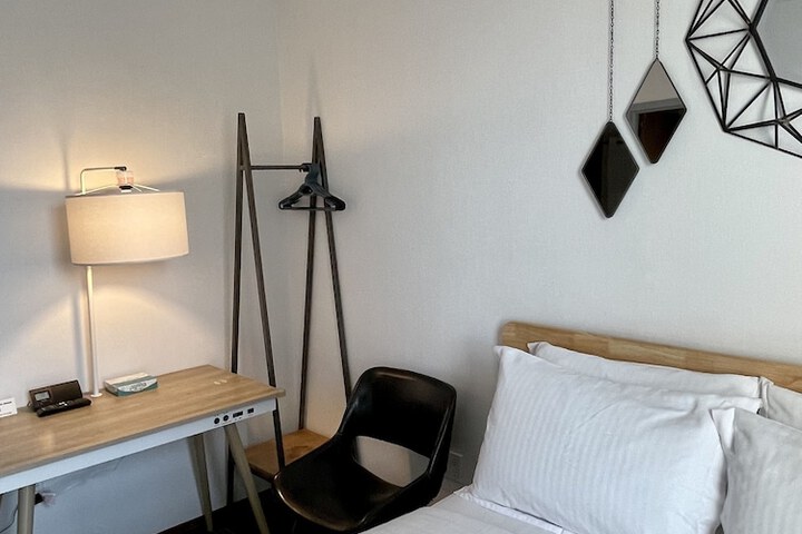 Room 29 of 89