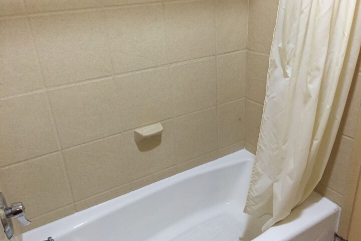 Room 15 of 47