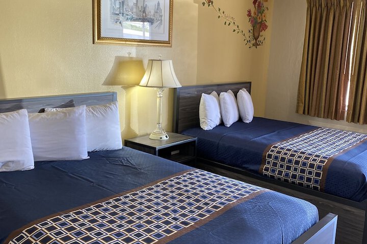 Room 49 of 70