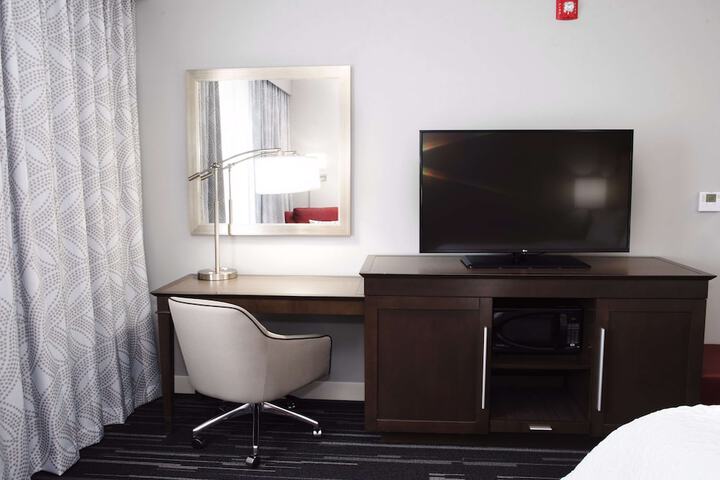 Hampton Inn & Suites Des Moines / Urbandale