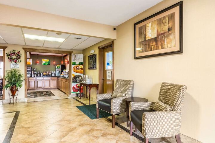 Hotel Interior 15 of 49