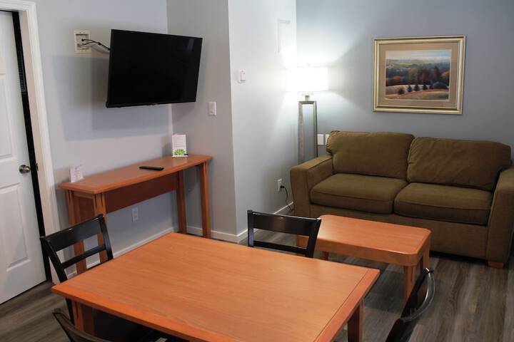 Room 34 of 42