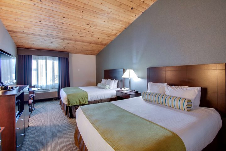 Room 15 of 37