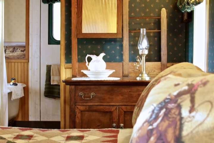 Featherbed Railroad B & B Resort