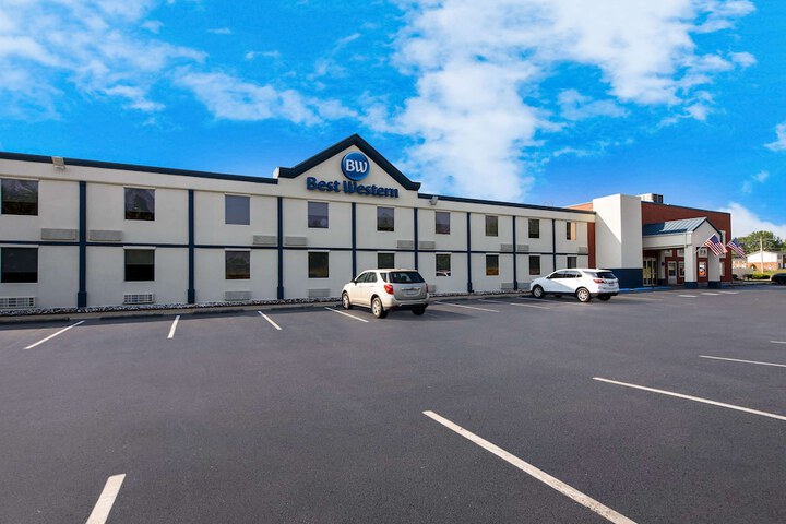 Best Western Adena Inn