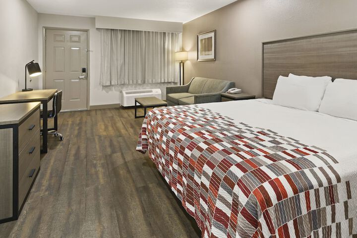 Room 29 of 48