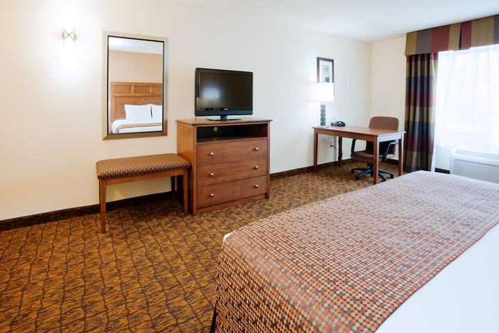 Room 18 of 29