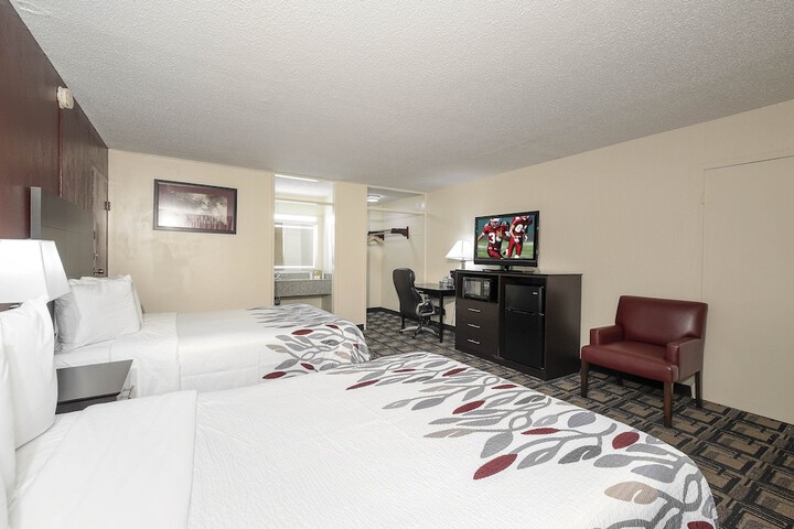 Room 17 of 27