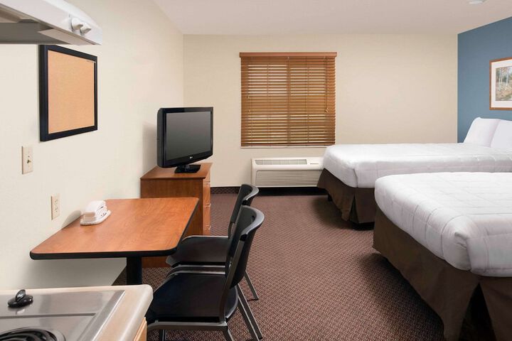 Room 18 of 27