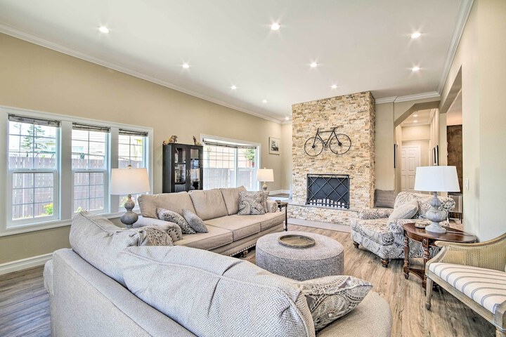 Renovated North Bend Cottage: Near Eateries!